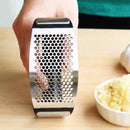 Espremedor de Alho e Amassador em Inox